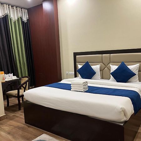 Hotel Mayur Palace Agra  Luaran gambar